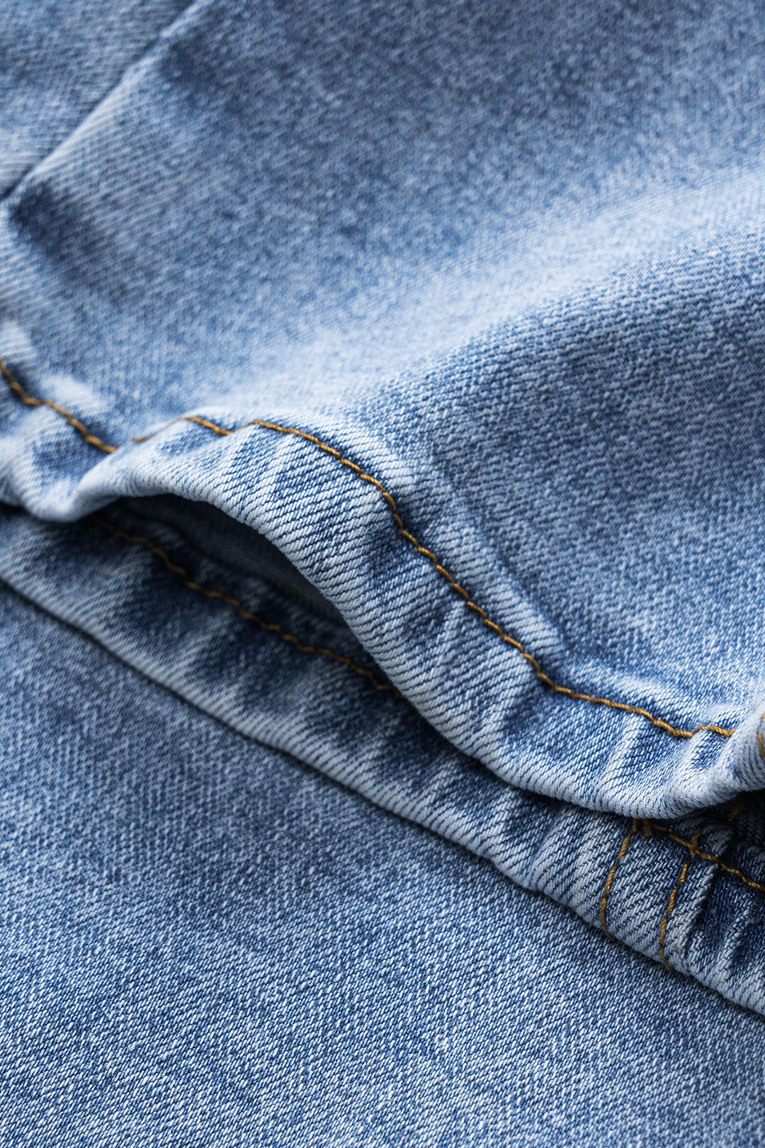 Džínové kalhoty Barril s knoflíkovou kapsou z denimu