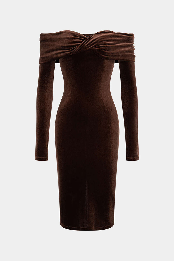 Midi šaty z sametového patchworku s dlouhým rukávem a off shoulder designem