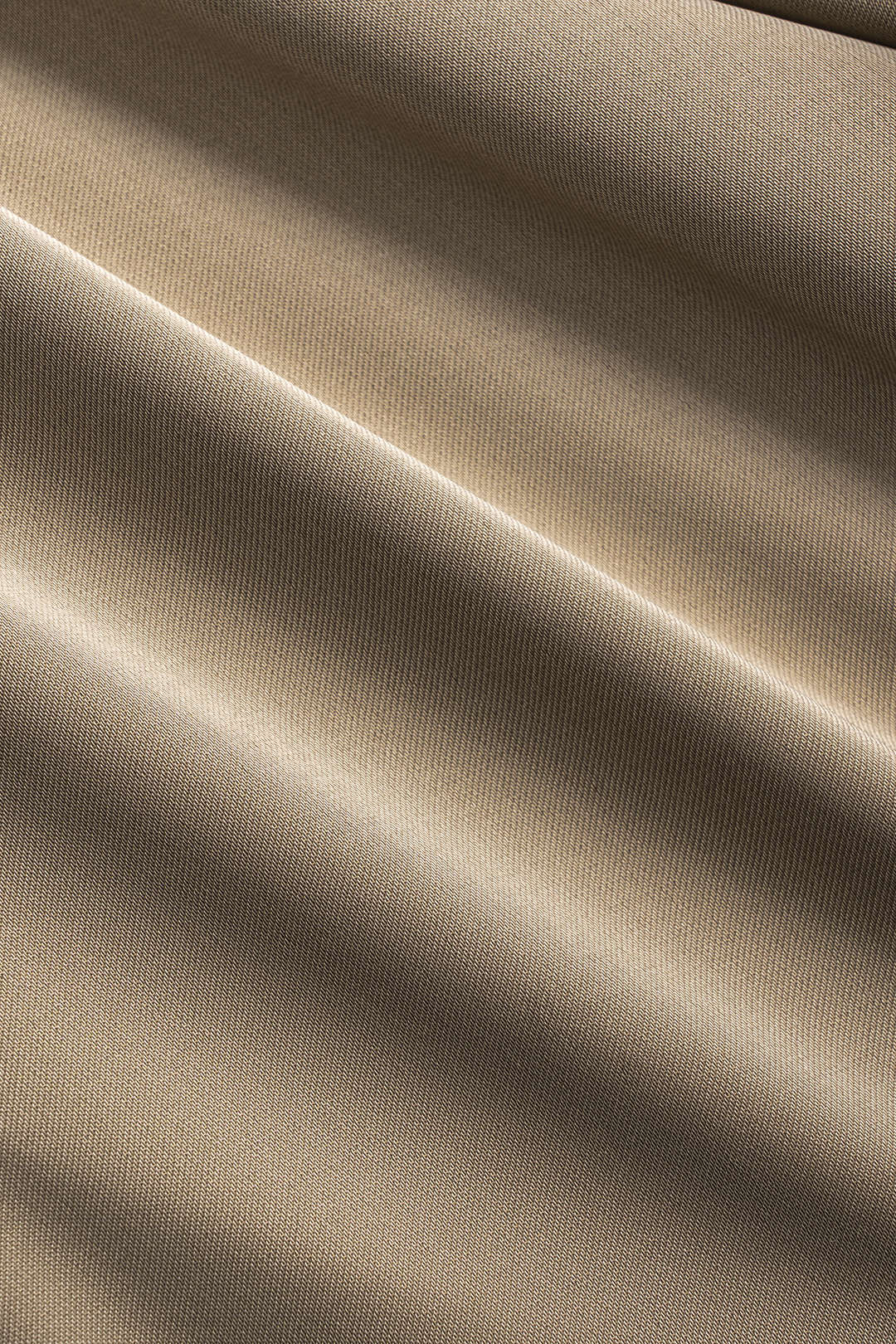 Saténová košile s dlouhým rukávem a knoflíky