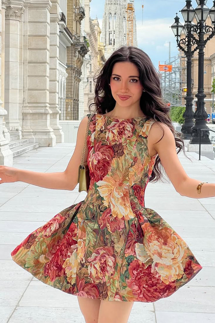 Bezrukávový Jacquard s nařaseným designem - Minivestido