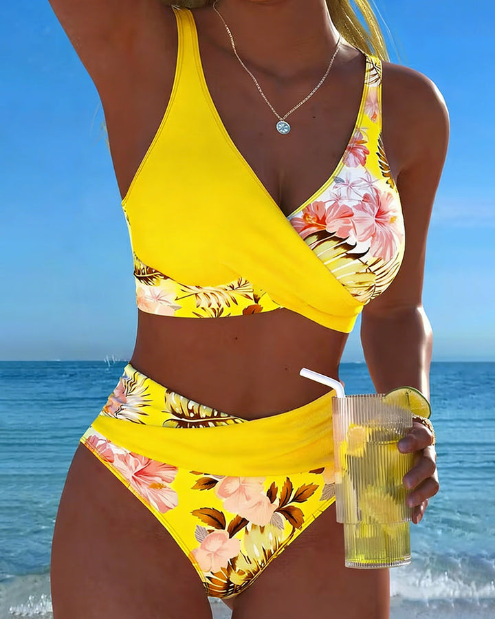 Jolina | Květinový kontrastní rozdělený bikini