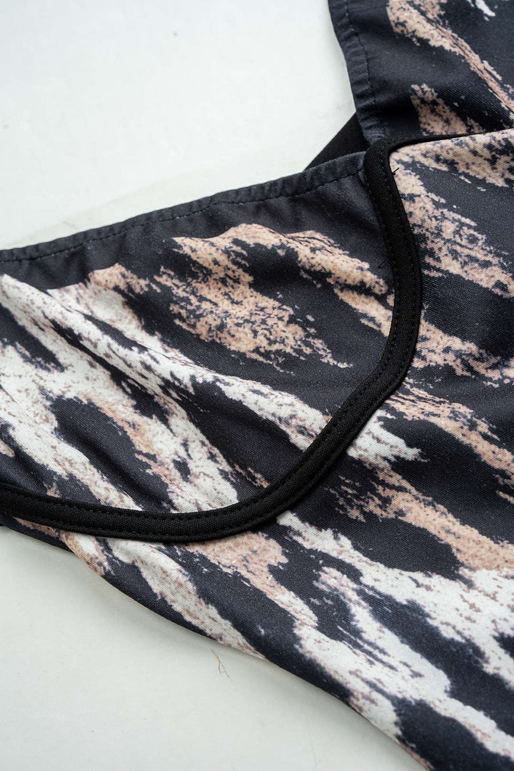 Midi šaty bez rukávů s halter krkem a leopardím designem