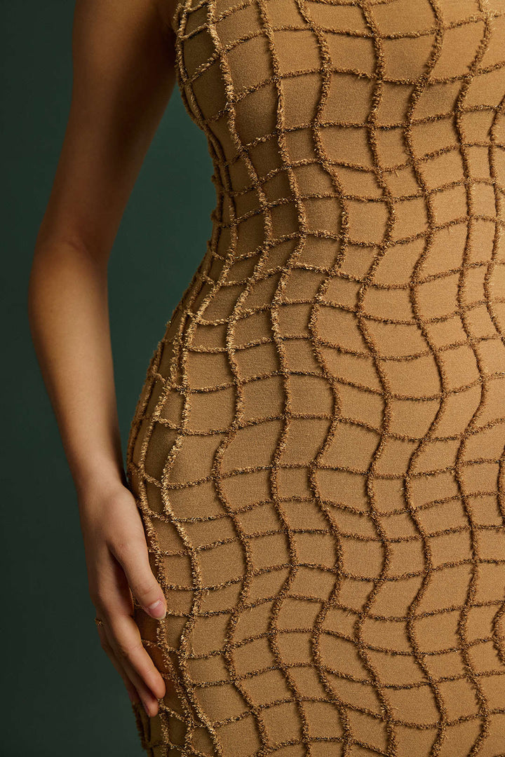 Midi šaty bez rukávů s kulatým texturovaným výstřihem