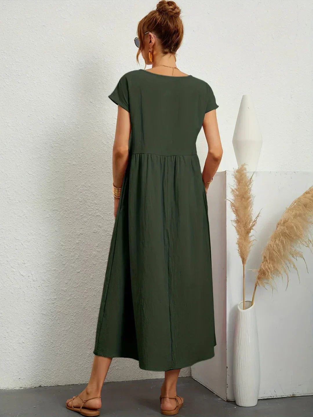 Gabriela | Elegantní midi šaty