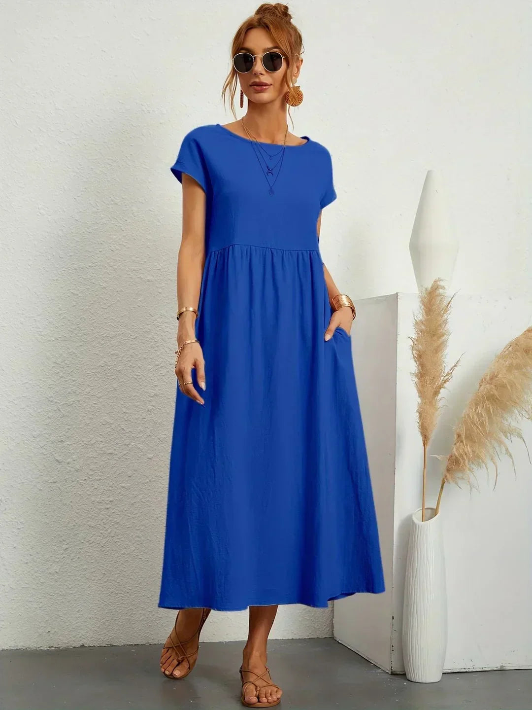 Gabriela | Elegantní midi šaty
