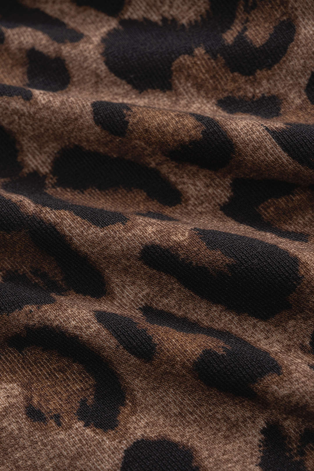 Dlouhý rukáv z umělé kůže s leopardím vzorem