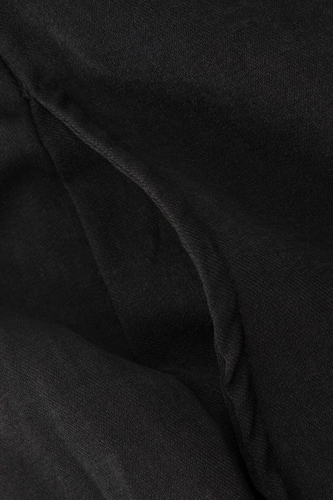 Kalhoty s rovnými nohavicemi a obálkovým designem