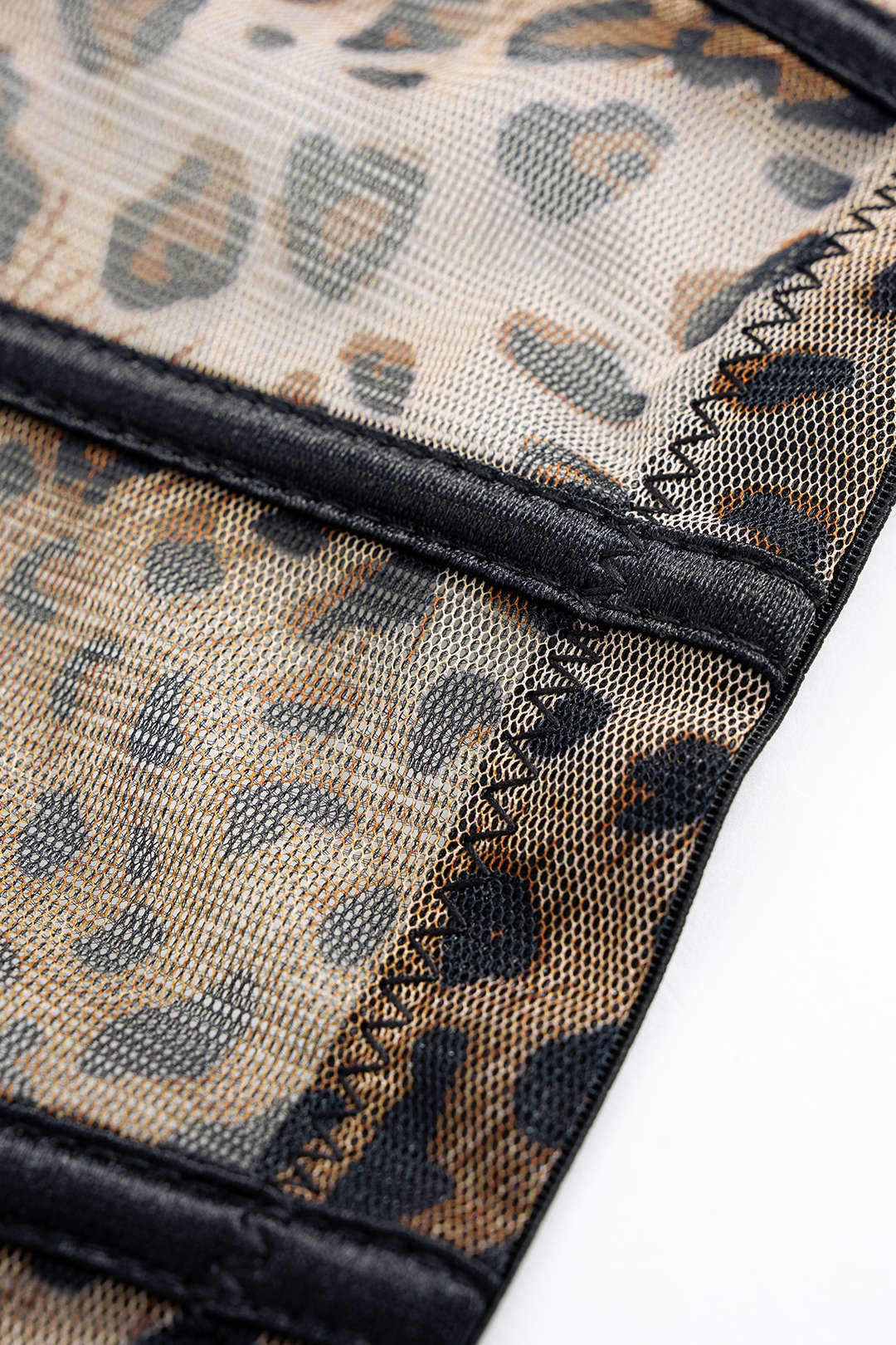 Nejlepší síťový bustier s leopardím potiskem