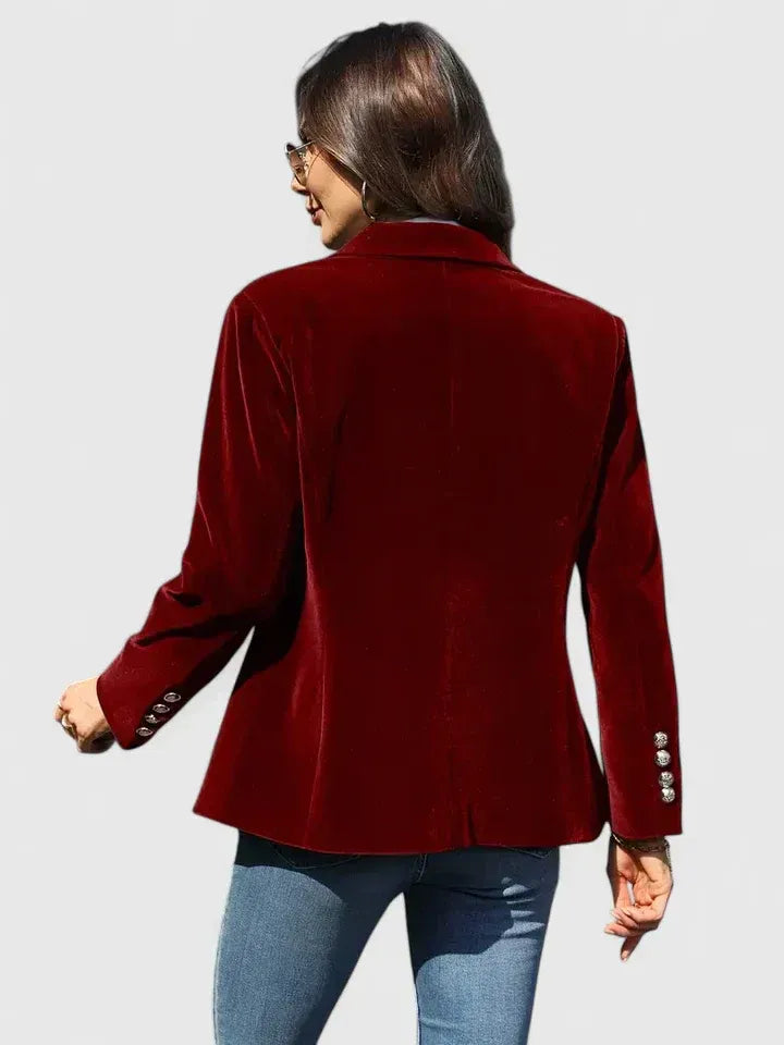Kristýna – Elegantní dámský blazer s klasickým střihem